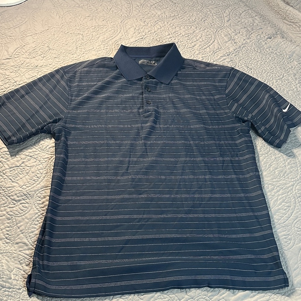 Nike Men's Blue Striped Polo Shirt